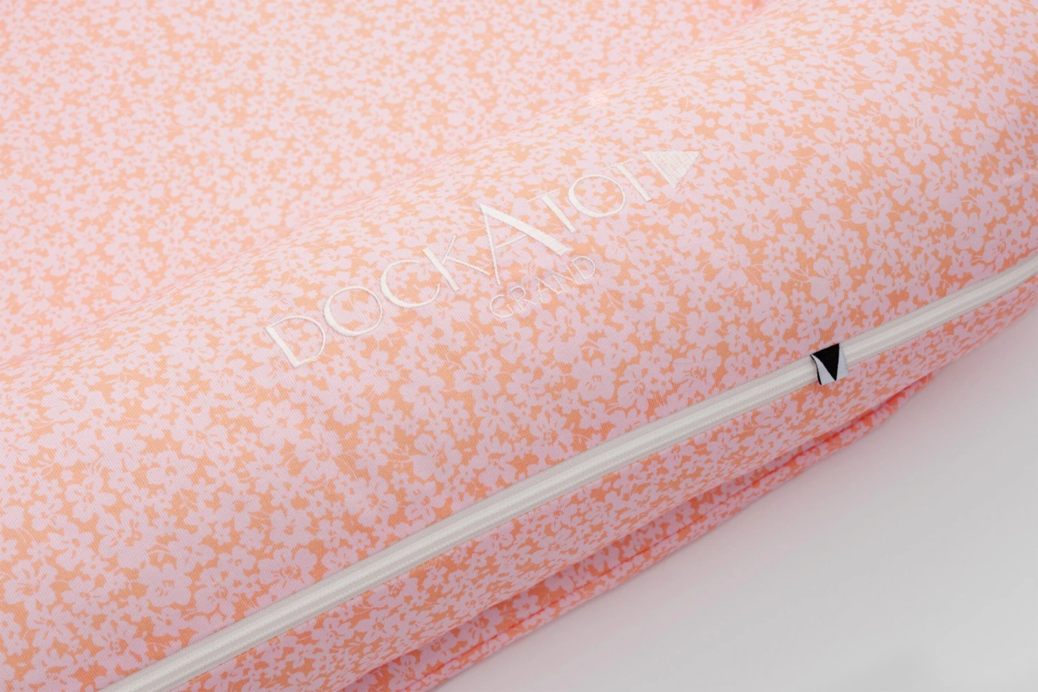 Grand Dock - Multi-Bloom 3 Grand Dock - Multi-Bloom - Image 3