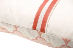 Cosset Body Pillow – Scallop Jacquard 15 Cosset Body Pillow – Scallop Jacquard -DockATot 630125 05 scaled