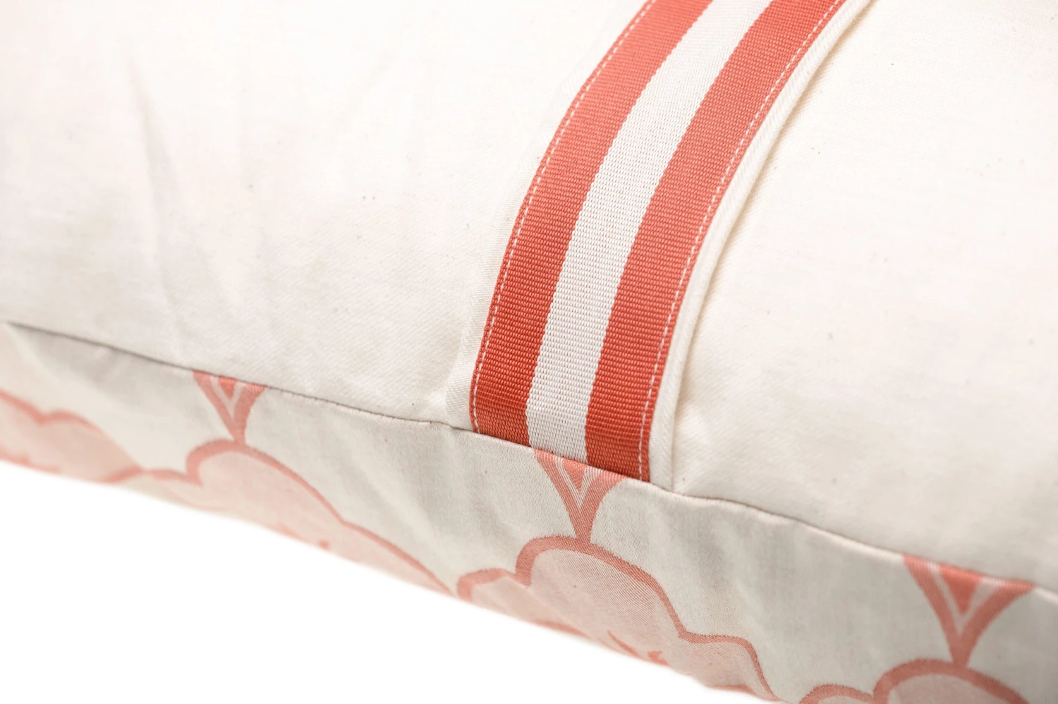 Cosset Body Pillow – Scallop Jacquard 6 Cosset Body Pillow – Scallop Jacquard - Image 6