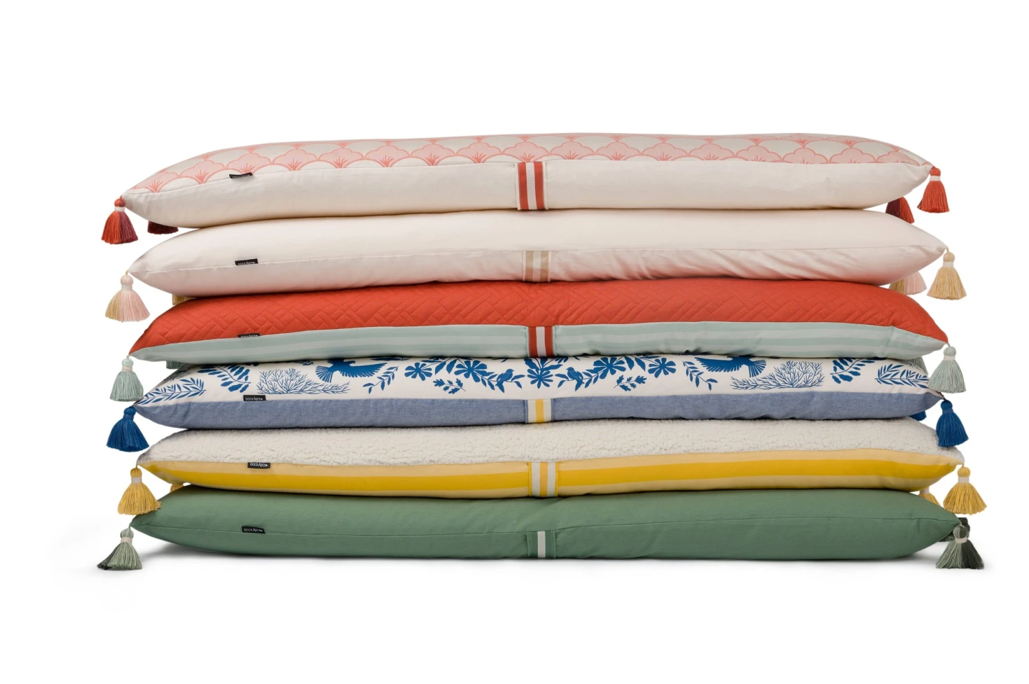 Cosset Body Pillow – Scallop Jacquard 7 Cosset Body Pillow – Scallop Jacquard - Image 7