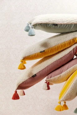 Cosset Body Pillow – Boucle / Ginger Chambray -DockATot 63088 07 scaled