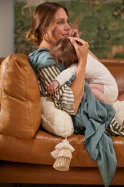 La Maman Wedge - Boucle / Cream -DockATot 641126 05 scaled