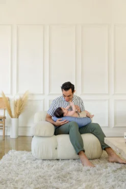 La Maman Wedge - Indigo Chambray -DockATot 64194 5 scaled